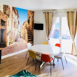 https://residenza-elena.emilia-romagnahotels.net